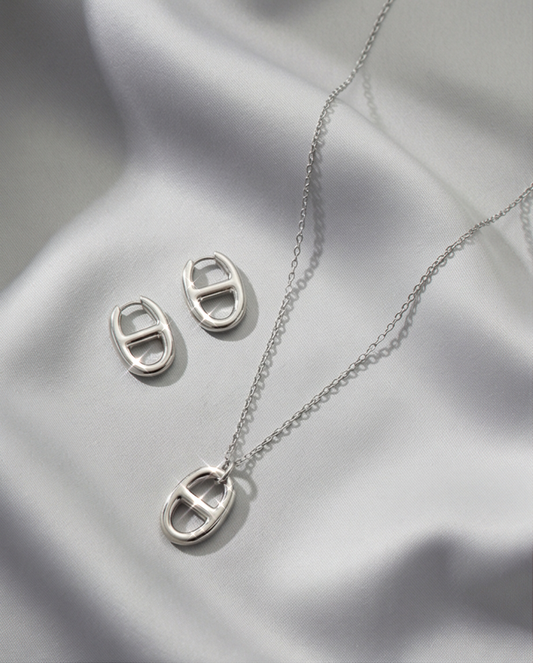 ARC LINE NECKLACE（アークラインネックレス）