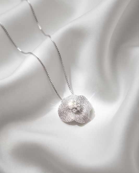 FIORE　NECKLACE（フィオーレ　ネックレス）