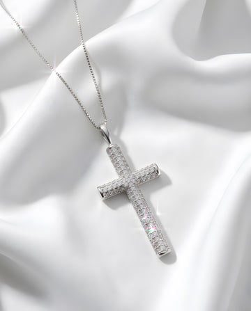 PAVÉ CROSS NECKLACE(パヴェクロスネックレス)