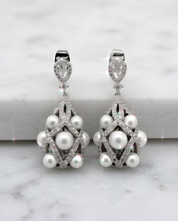 BABY PEARL PIERCED EARRINGS（ベビーパールピアス）