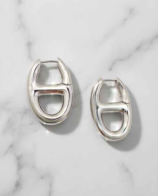 ARC LINE PIERCED EARRINGS（アークラインピアス）
